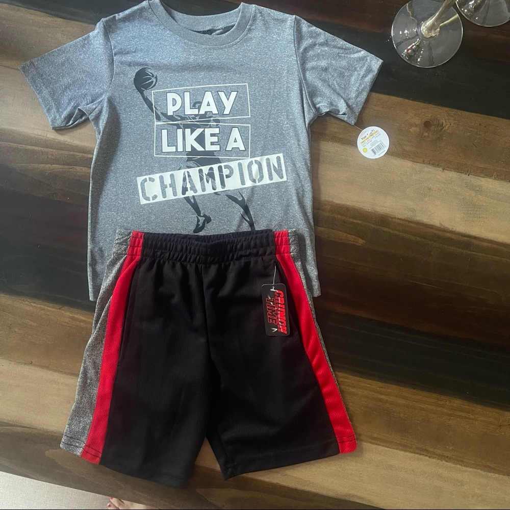 Boys Size 6/7 Top and Shorts